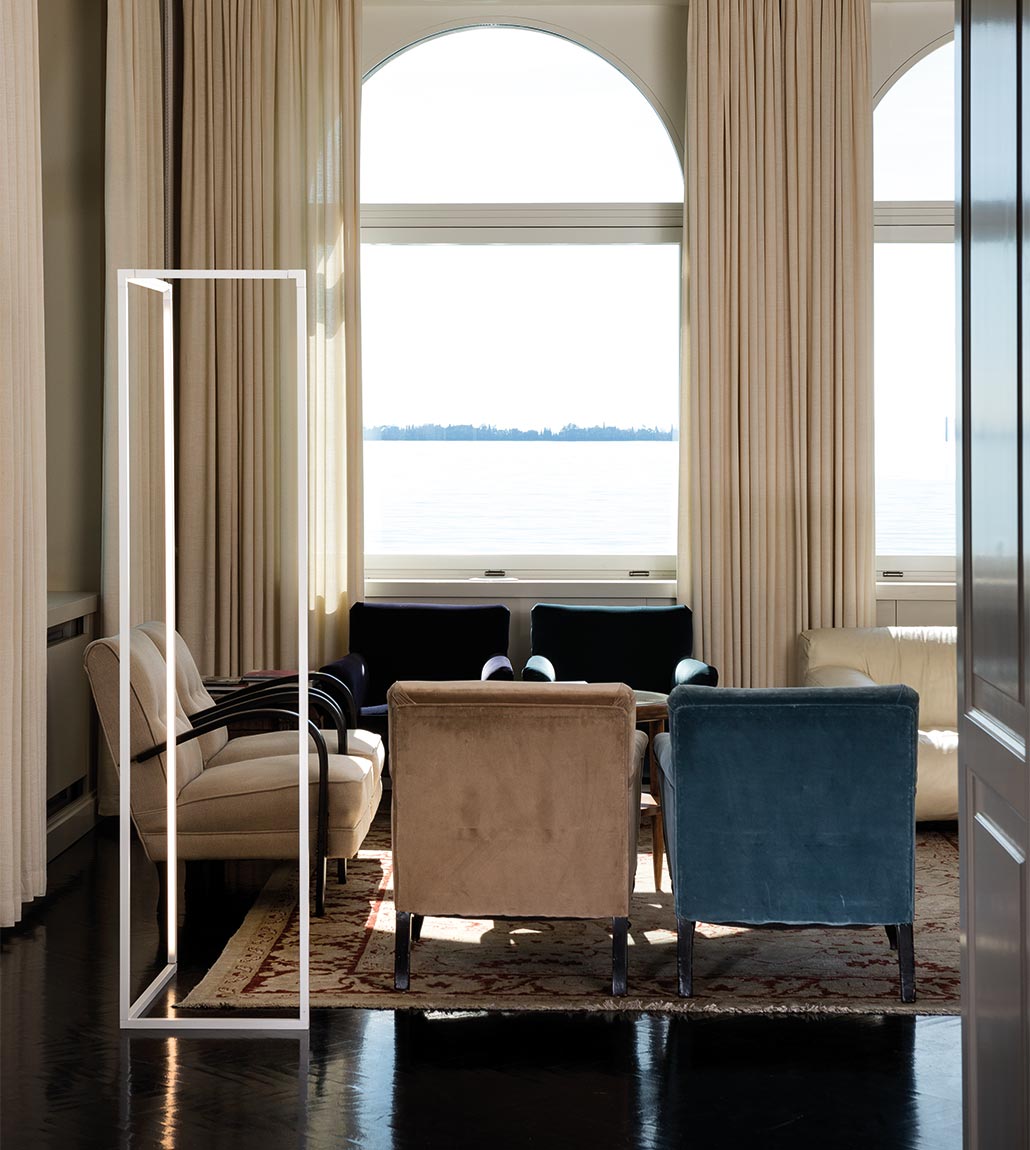 Spigolo Floor Lamp by Nemo Floor Lamps
